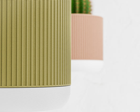 Wall Planter with Hidden Drip Tray