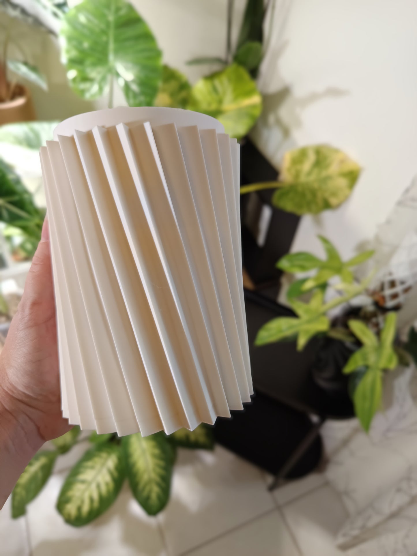 NestPot – Decorative Cage Cover for Aroid Nursery Pots