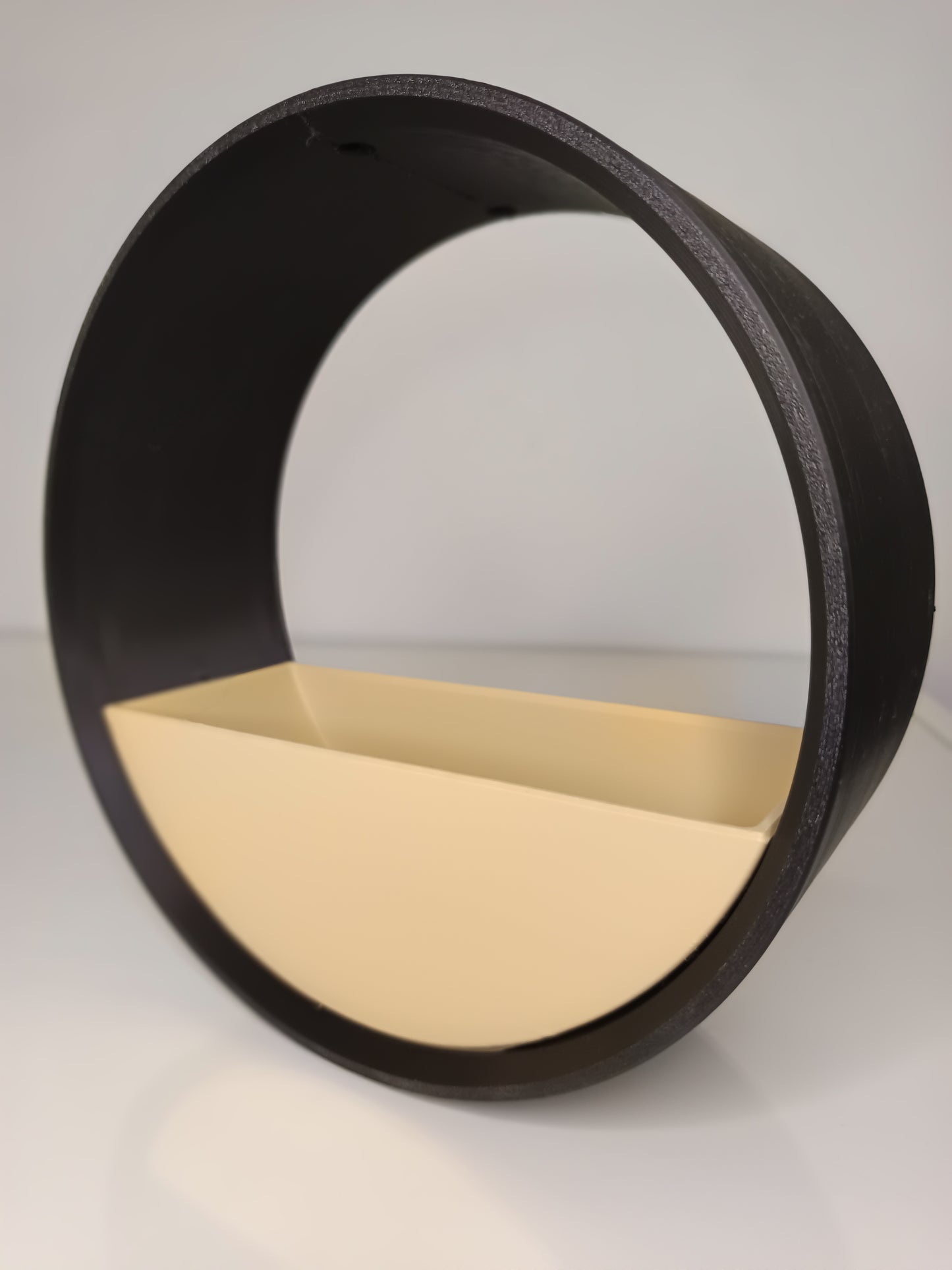 Hanging Planter The Ring